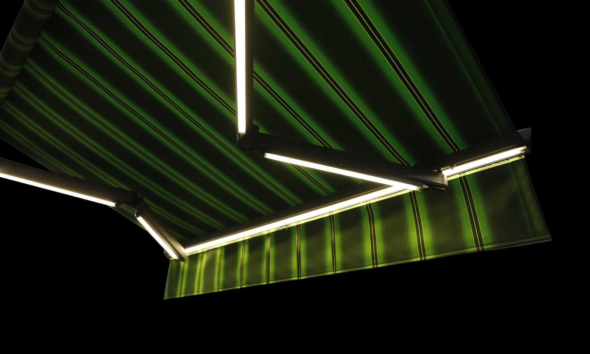 BESITSOL B04 luxury awning LED underside lighting for evening patio use